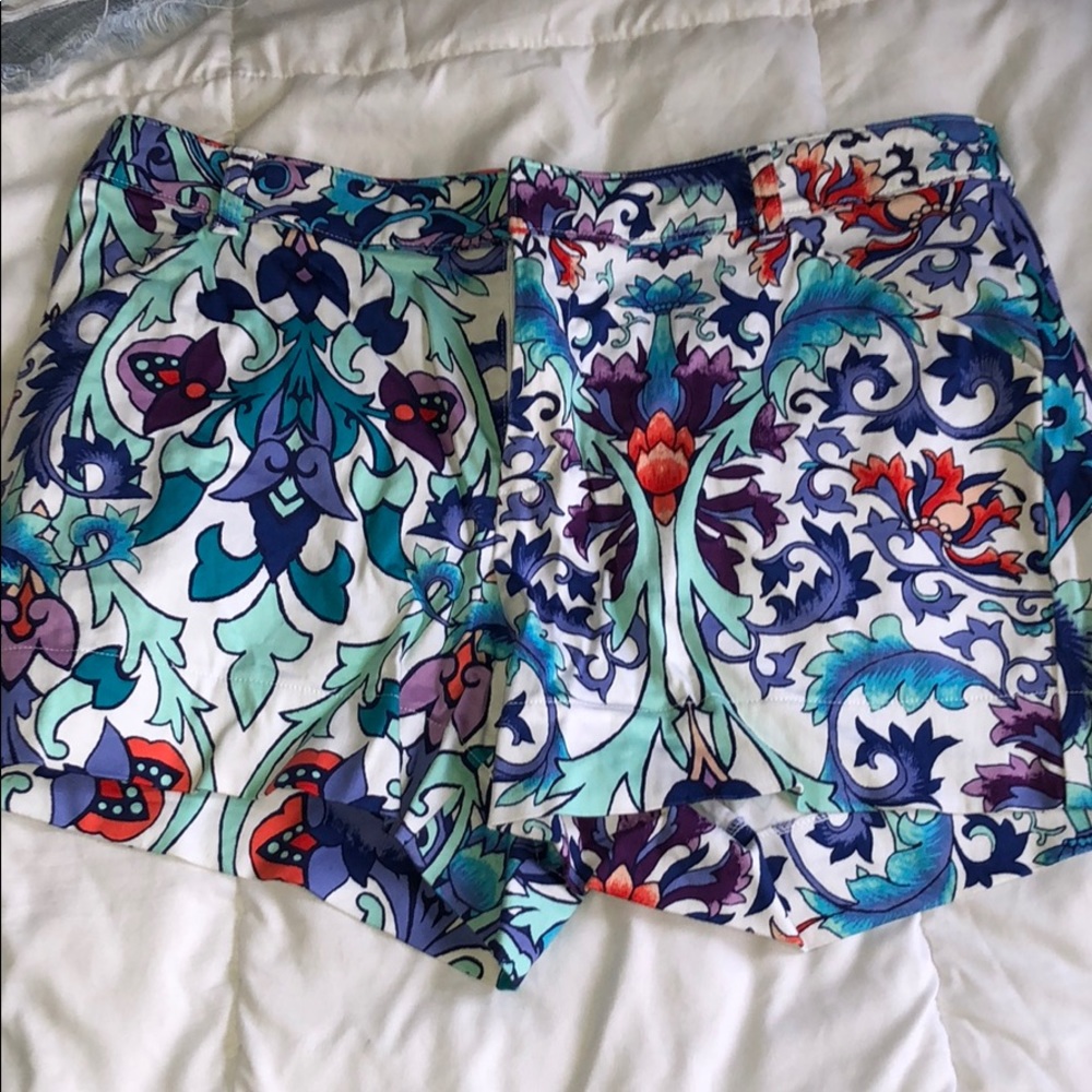 Paisley shorts!!